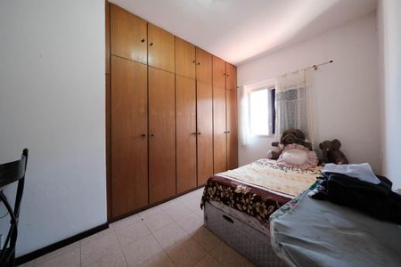 Casa à venda com 450m², 5 quartos e 6 vagasQuarto 2