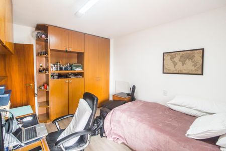 Apartamento à venda com 164m², 3 quartos e 2 vagasQuarto 2