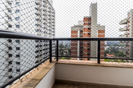 Apartamento à venda com 164m², 3 quartos e 2 vagasVaranda Quarto 2
