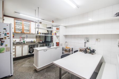 Apartamento à venda com 164m², 3 quartos e 2 vagasCozinha