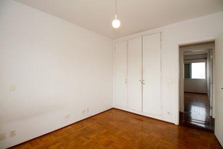 Apartamento à venda com 114m², 3 quartos e 2 vagasQuarto 2