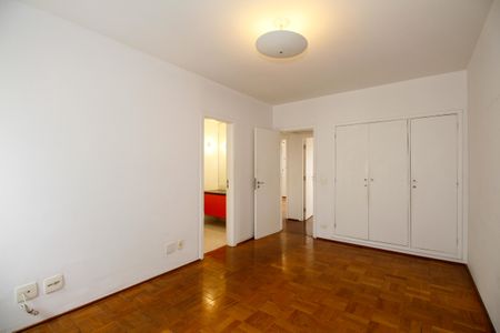 Apartamento à venda com 114m², 3 quartos e 2 vagasSuíte