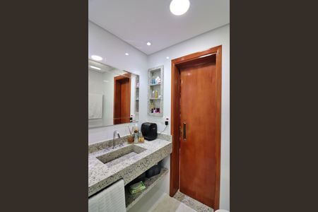 Apartamento à venda com 110m², 3 quartos e 2 vagasBanheiro Social 