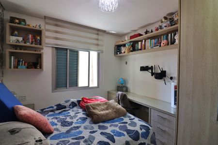 Apartamento à venda com 110m², 3 quartos e 2 vagasQuarto 2