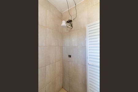 Casa à venda com 140m², 3 quartos e 4 vagasBanheiro