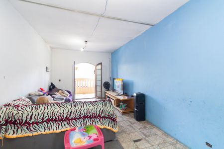 Casa à venda com 140m², 3 quartos e 4 vagasSala