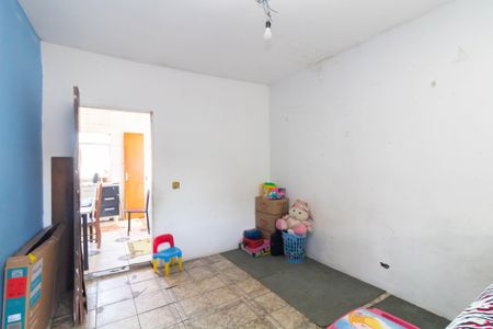 Casa à venda com 140m², 3 quartos e 4 vagasSala