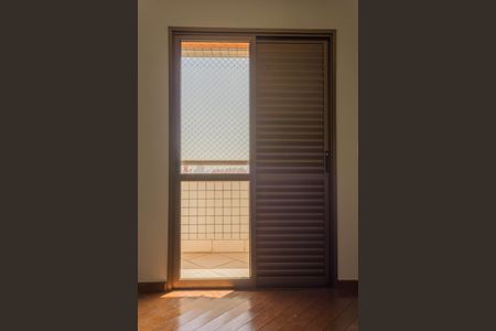 Apartamento para alugar com 365m², 4 quartos e 4 vagasSuíte 
