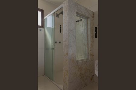 Apartamento para alugar com 365m², 4 quartos e 4 vagasBanheiro da Suíte 