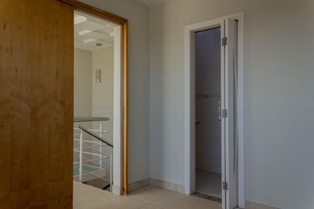 Apartamento para alugar com 365m², 4 quartos e 4 vagasCobertura