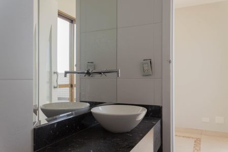 Apartamento para alugar com 365m², 4 quartos e 4 vagasCobertura