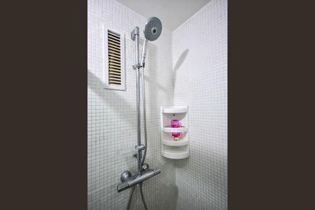 Apartamento para alugar com 70m², 2 quartos e 1 vagaBanheiro