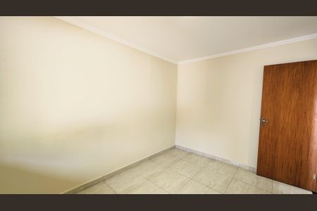 Casa à venda com 175m², 3 quartos e 2 vagas Casa à venda com 175m², 3 quartos e 2 vagasQuarto 2