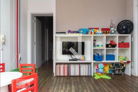 Apartamento para alugar com 115m², 3 quartos e 2 vagas Apartamento para alugar com 115m², 3 quartos e 2 vagasÁrea comum