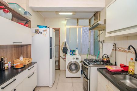 Apartamento à venda com 111m², 3 quartos e 1 vaga Apartamento à venda com 111m², 3 quartos e 1 vagaCozinha e Área de Serviço
