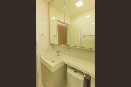 Apartamento para alugar com 66m², 2 quartos e 1 vaga Apartamento para alugar com 66m², 2 quartos e 1 vagaBanheiro