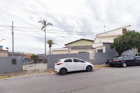 Casa para alugar com 207m², 3 quartos e 4 vagasFachada