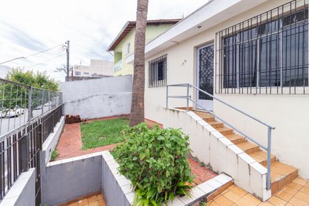 Casa para alugar com 207m², 3 quartos e 4 vagasQuintal