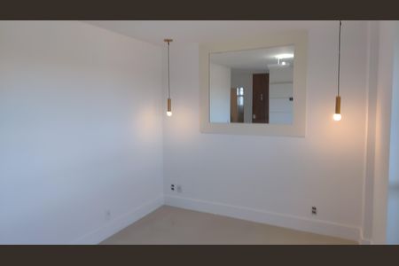 Apartamento para alugar com 150m², 4 quartos e 3 vagas Apartamento para alugar com 150m², 4 quartos e 3 vagasSuíte 3