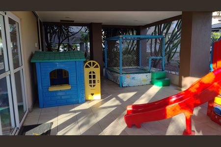 Apartamento para alugar com 150m², 4 quartos e 3 vagas Apartamento para alugar com 150m², 4 quartos e 3 vagasÁrea comum - Playground