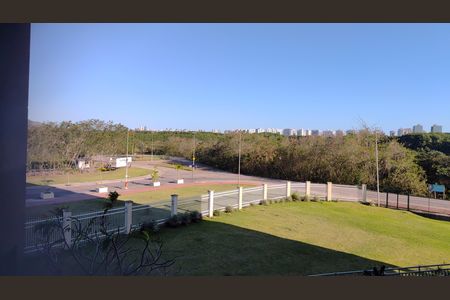 Apartamento para alugar com 150m², 4 quartos e 3 vagas Apartamento para alugar com 150m², 4 quartos e 3 vagasVista da Área de Serviço