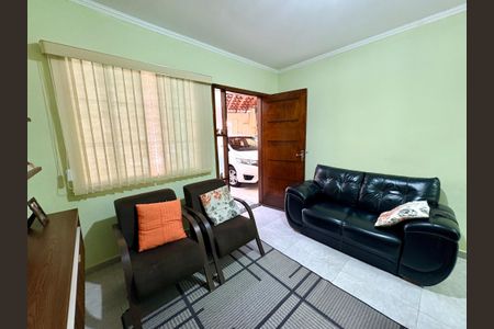 Casa para alugar com 680m², 3 quartos e 3 vagas Casa para alugar com 680m², 3 quartos e 3 vagasSala