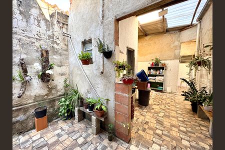 Casa para alugar com 680m², 3 quartos e 3 vagas Casa para alugar com 680m², 3 quartos e 3 vagasQuintal