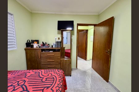 Casa para alugar com 680m², 3 quartos e 3 vagas Casa para alugar com 680m², 3 quartos e 3 vagasQuarto 2