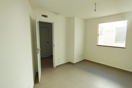 Casa à venda com 72m², 2 quartos e 1 vaga Casa à venda com 72m², 2 quartos e 1 vagaQuarto 1
