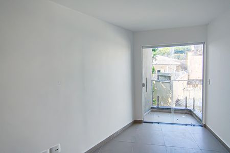 Casa à venda com 72m², 2 quartos e 1 vaga Casa à venda com 72m², 2 quartos e 1 vagaQuarto 2