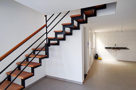 Casa à venda com 72m², 2 quartos e 1 vaga Casa à venda com 72m², 2 quartos e 1 vagaSala