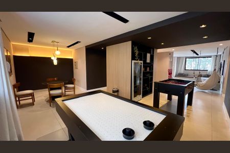 Studio para alugar com 25m², 1 quarto e sem vagaÁera comum - Salão de jogos