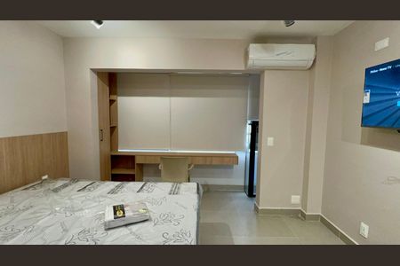 Studio de kitnet/studio para alugar com 1 quarto, 25m² em Pinheiros, São Paulo