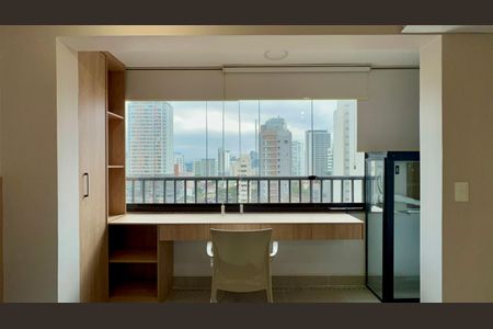 Sacada de kitnet/studio para alugar com 1 quarto, 25m² em Pinheiros, São Paulo