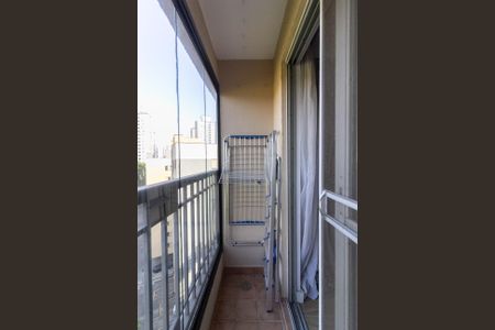 Apartamento à venda com 64m², 3 quartos e 1 vagaVaranda