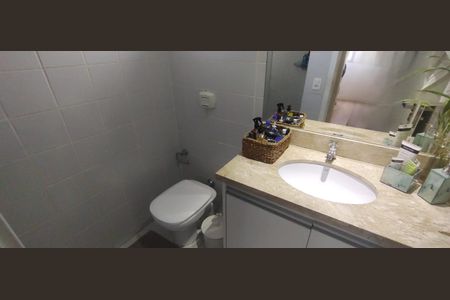 Apartamento à venda com 82m², 3 quartos e 2 vagas Apartamento à venda com 82m², 3 quartos e 2 vagasBanheiro 1