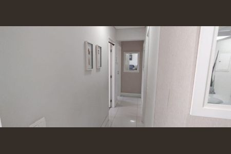 Apartamento à venda com 82m², 3 quartos e 2 vagas Apartamento à venda com 82m², 3 quartos e 2 vagasCorredor