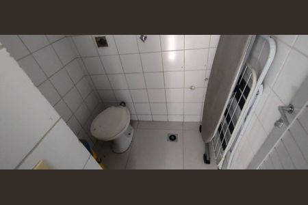 Apartamento à venda com 82m², 3 quartos e 2 vagas Apartamento à venda com 82m², 3 quartos e 2 vagasBanheiro de Serviço