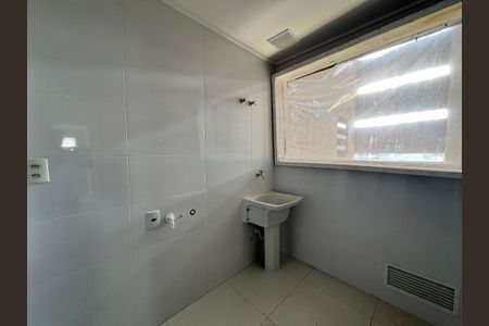 Apartamento à venda com 229m², 4 quartos e 4 vagas Apartamento à venda com 229m², 4 quartos e 4 vagasBanheiro