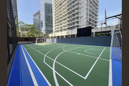 Apartamento à venda com 229m², 4 quartos e 4 vagas Apartamento à venda com 229m², 4 quartos e 4 vagasQuadra