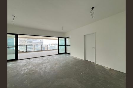 Apartamento à venda com 229m², 4 quartos e 4 vagas Apartamento à venda com 229m², 4 quartos e 4 vagasSala
