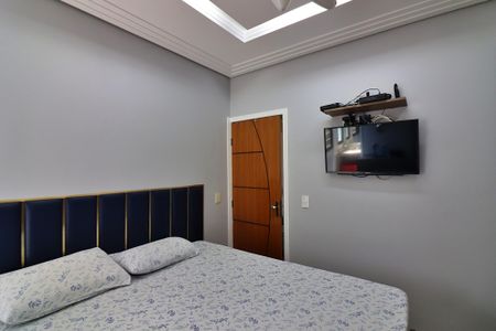Casa à venda com 200m², 4 quartos e 1 vagaSuíte
