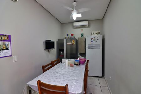 Casa à venda com 200m², 4 quartos e 1 vagaCozinha
