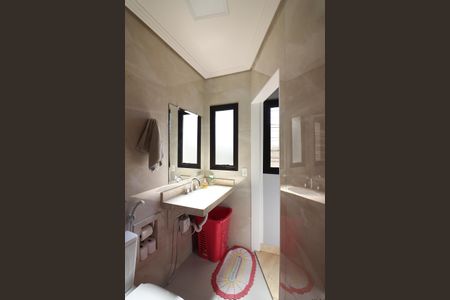 Casa à venda com 200m², 4 quartos e 1 vagaBanheiro da Suíte