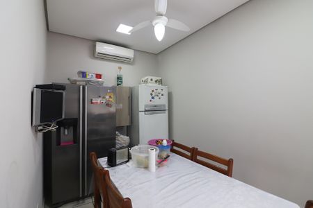 Casa à venda com 200m², 4 quartos e 1 vagaCozinha