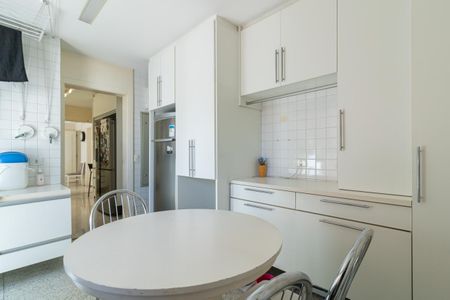 Apartamento à venda com 370m², 4 quartos e 5 vagas Apartamento à venda com 370m², 4 quartos e 5 vagasÁrea de Serviço