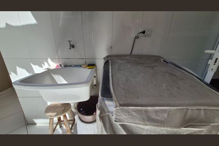 Apartamento à venda com 69000m², 2 quartos e 1 vagaLavanderia