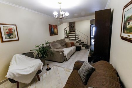 Casa à venda com 94m², 2 quartos e 1 vagaSala