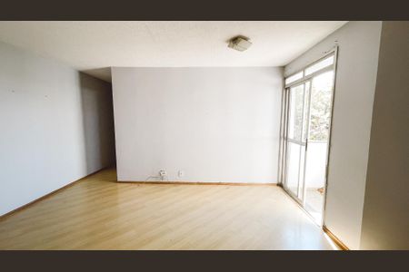 Apartamento à venda com 48m², 2 quartos e 1 vaga Apartamento à venda com 48m², 2 quartos e 1 vagaSala