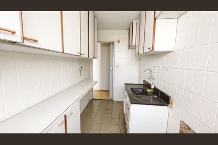 Apartamento à venda com 48m², 2 quartos e 1 vaga Apartamento à venda com 48m², 2 quartos e 1 vagaCozinha